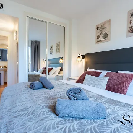 Mountain Views, Pool&rooftop, Cozy 2br For 6