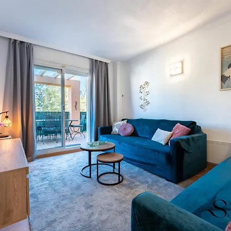 Mountain Views, Pool & Rooftop, Cozy 2br For 6 Fuengirola