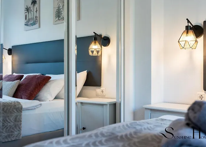 Mountain Views, Pool & Rooftop, Cozy 2br For 6 Appartement Fuengirola